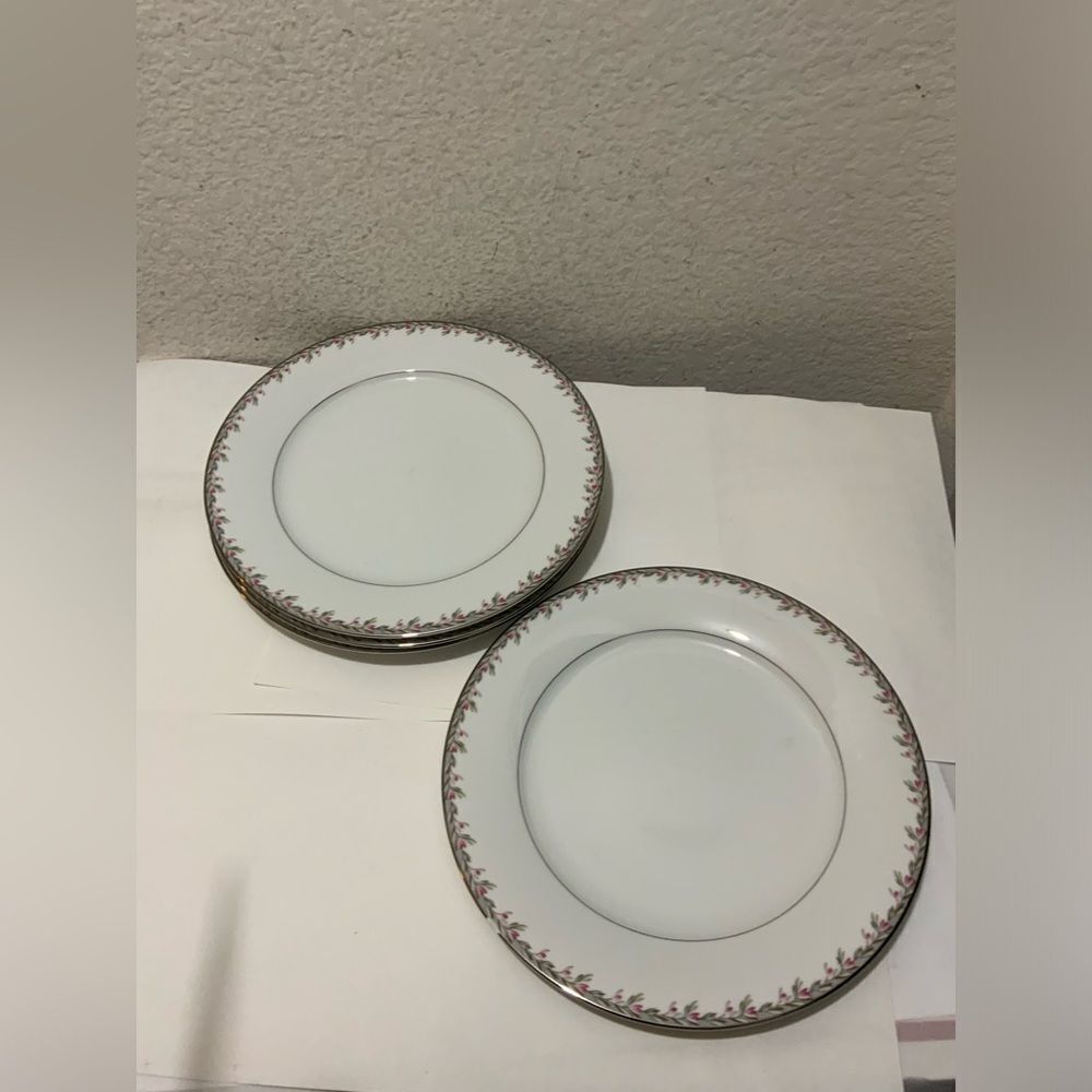 Vintage Noritake Petite #5507 Dinner Plates (4) 10-1/4" Circa 1950's Platinum G1